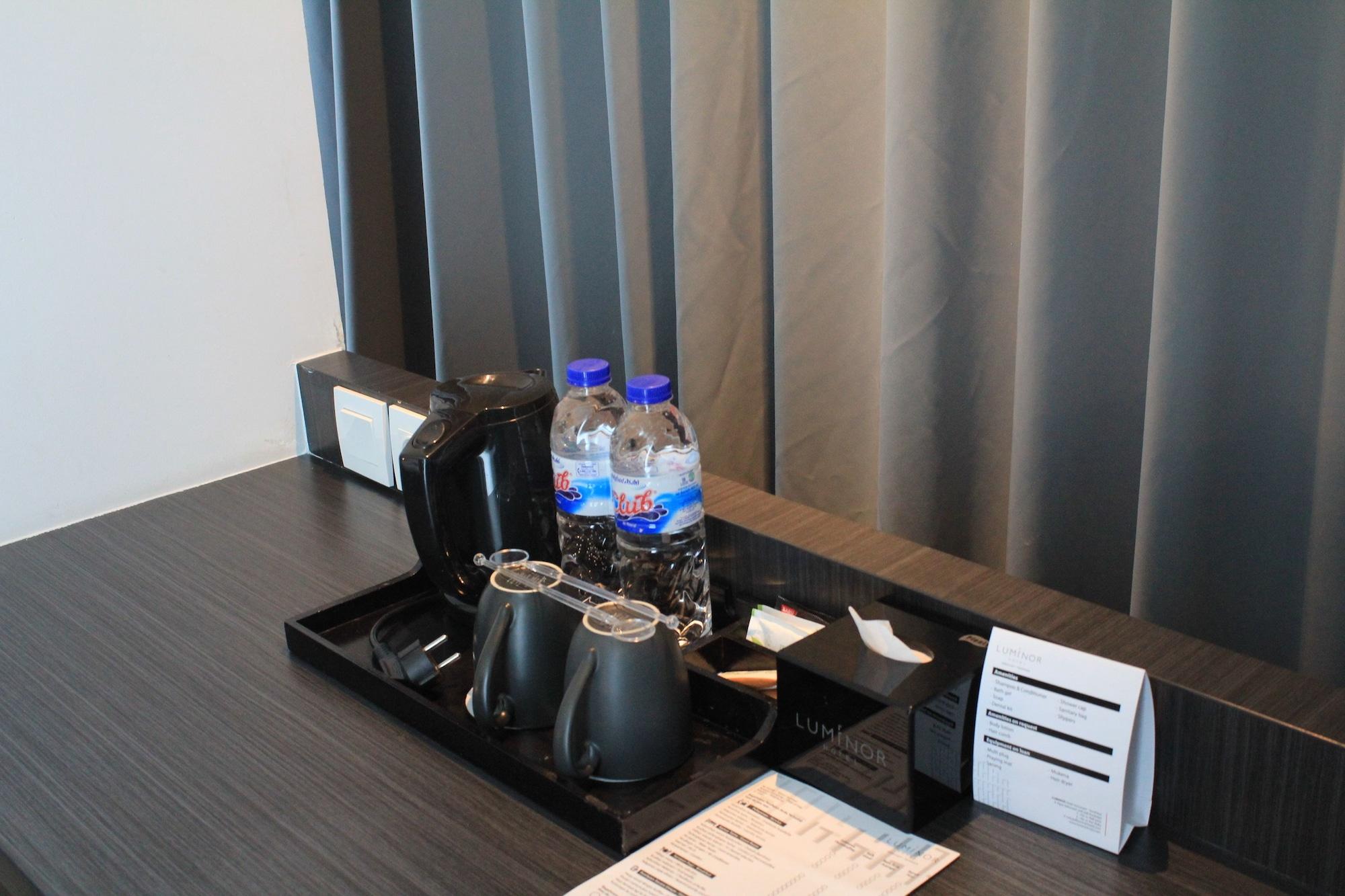 Luminor Hotel Jemursari By Wh With The Best Breakfast In Town And Located Near Surabaya Industrial Estate Rungkut Sier Eksteriør billede