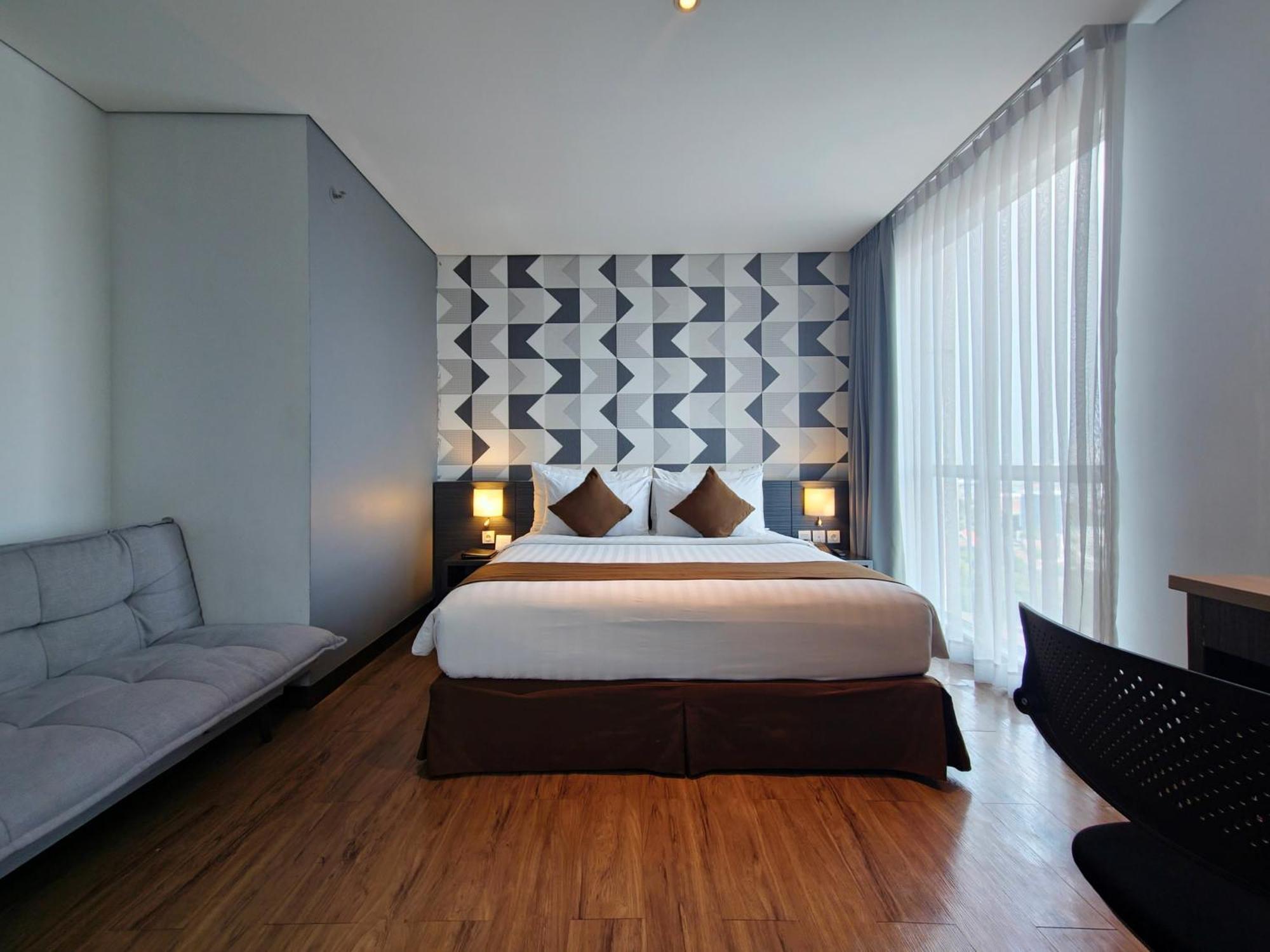 Luminor Hotel Jemursari By Wh With The Best Breakfast In Town And Located Near Surabaya Industrial Estate Rungkut Sier Eksteriør billede