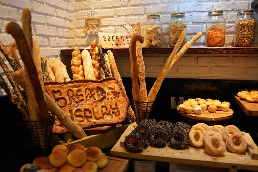 Luminor Hotel Jemursari By Wh With The Best Breakfast In Town And Located Near Surabaya Industrial Estate Rungkut Sier Eksteriør billede
